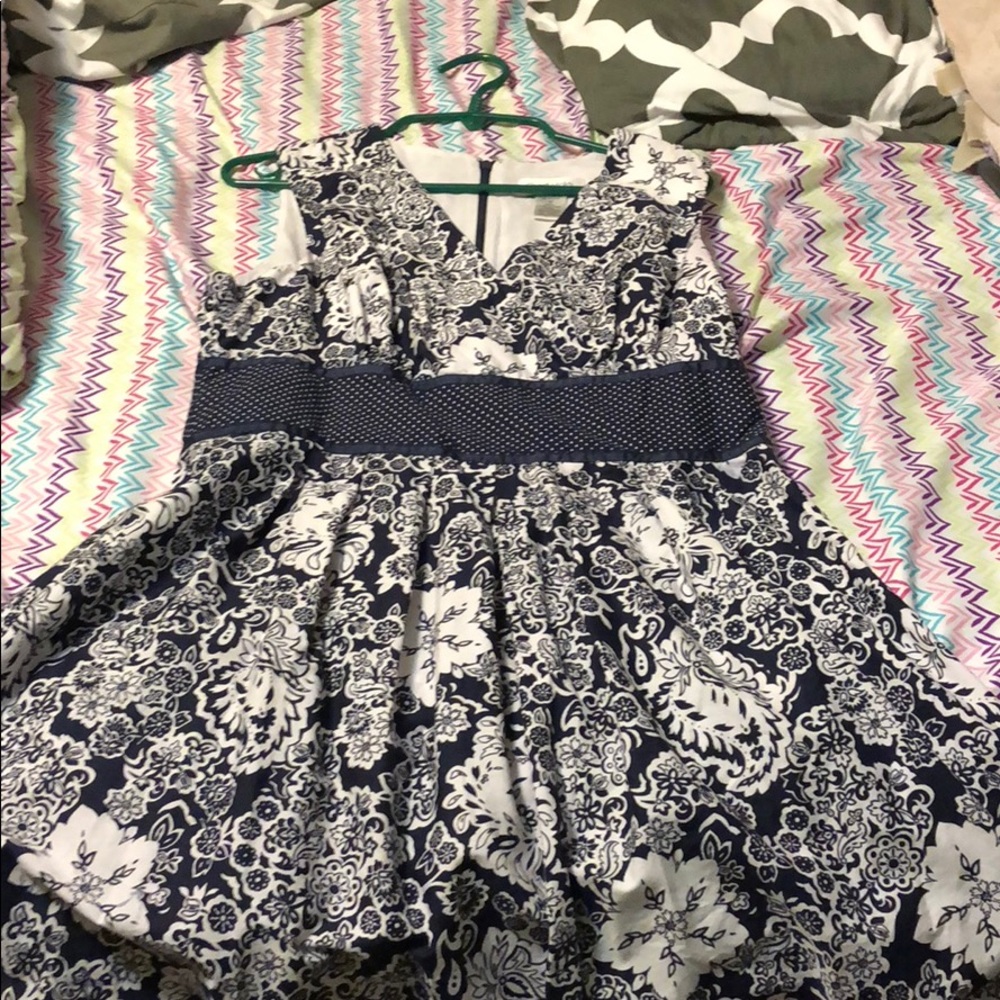 Floral navy dress